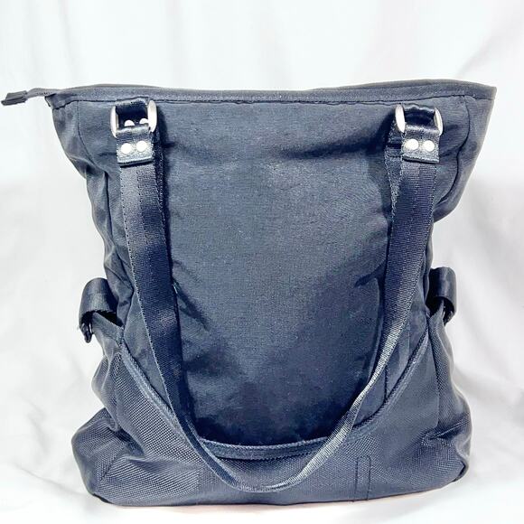 Vintage Oakley Voltage Tote Bag 2.0 Black Metal Vertical Y2K Messenger Shoulder - Picture 3 of 11